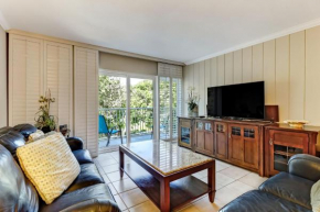 2123 Beach Wood